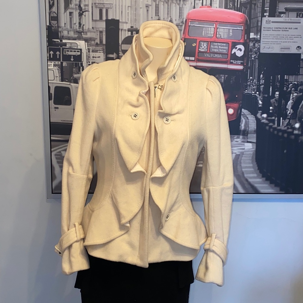 BCBG Maxarzria Wool Jacket   size M